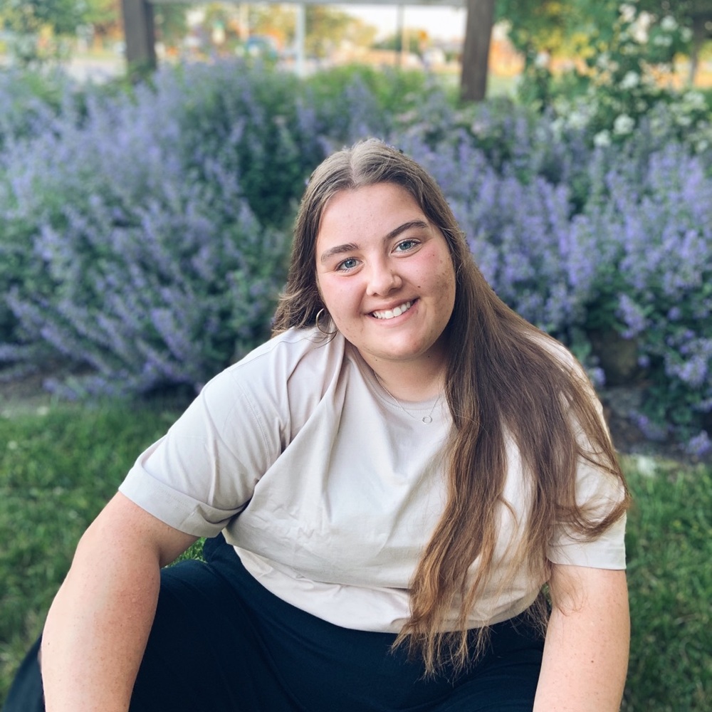 Meet your Posher, Cora